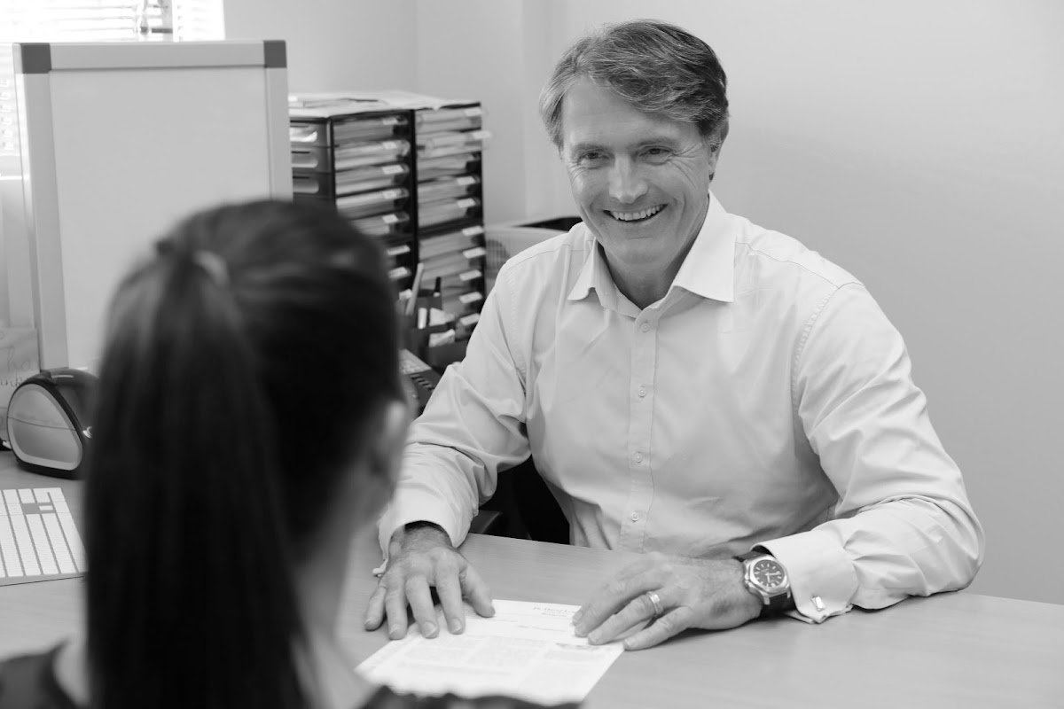 Dr David Logan