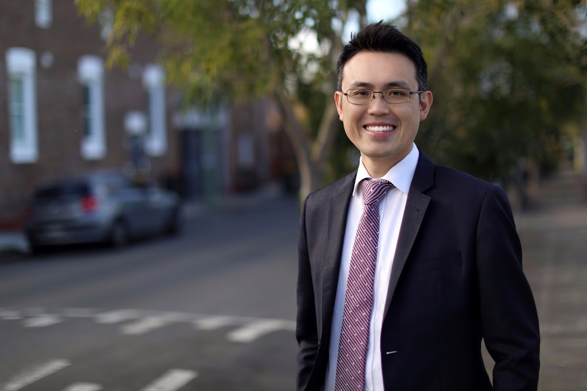 Dr Bobby Chan